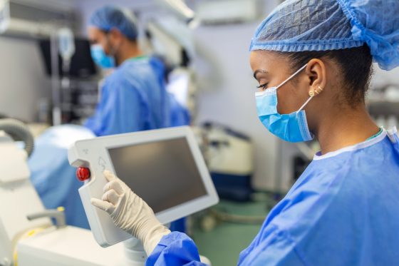 La robotique et l’intelligence artificielle en chirurgie